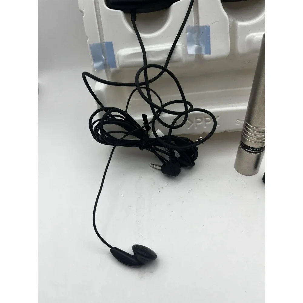 Sony WCS-999 Professional Quality 900MHz Wireless Microphone System